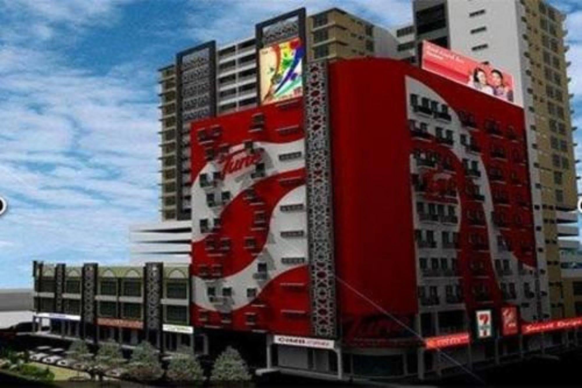 Tune Hotel - Kota Bharu City Centre Екстериор снимка